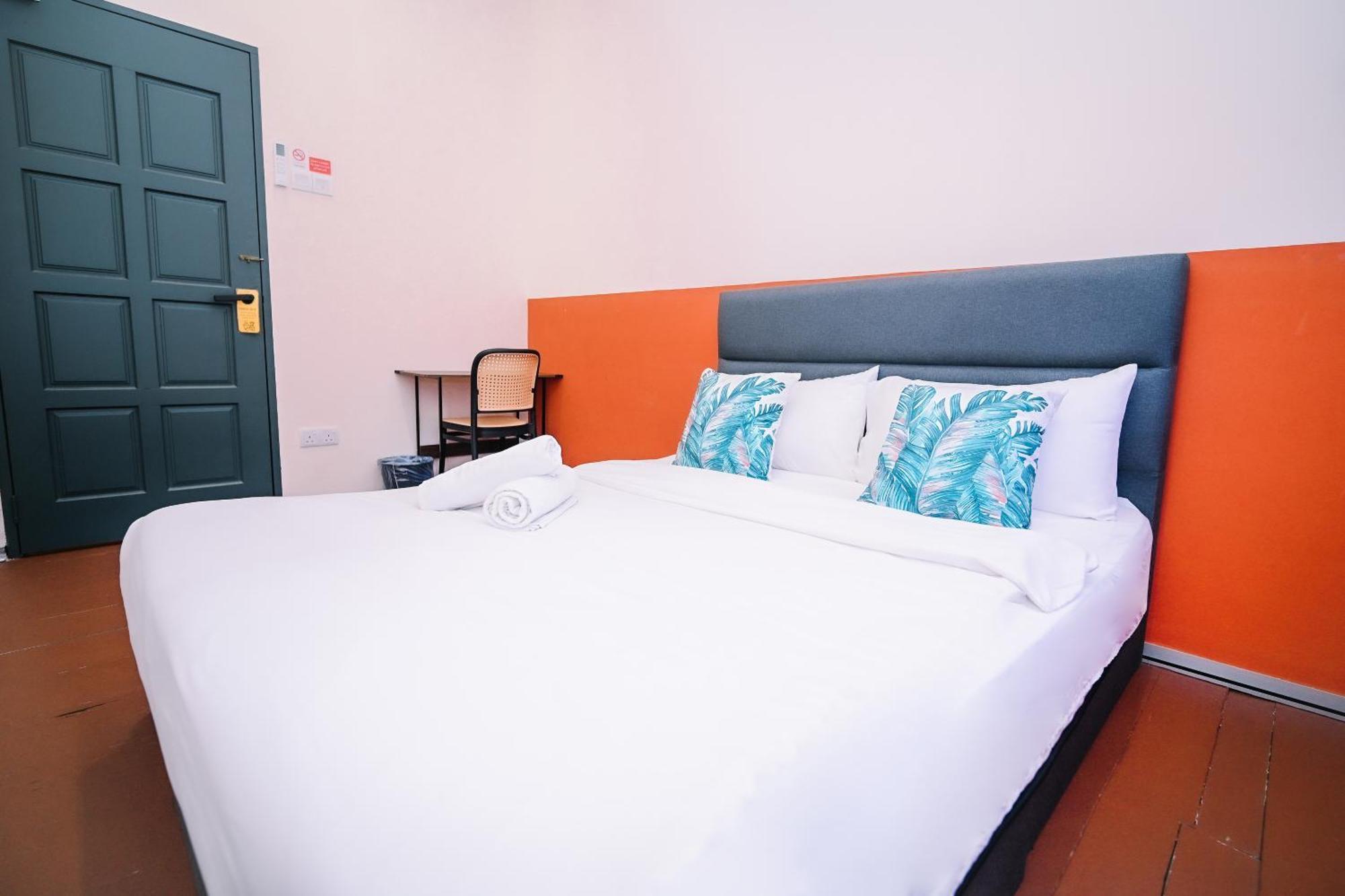 Hotel Swing & Pillows - 75 Muntri, Penang Georgetown